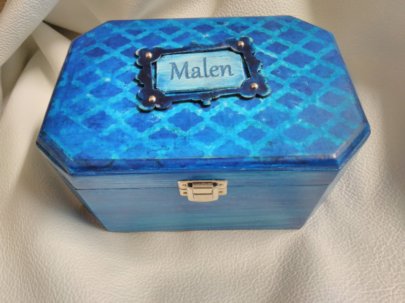Caja de música infantil personalizada para Malen.